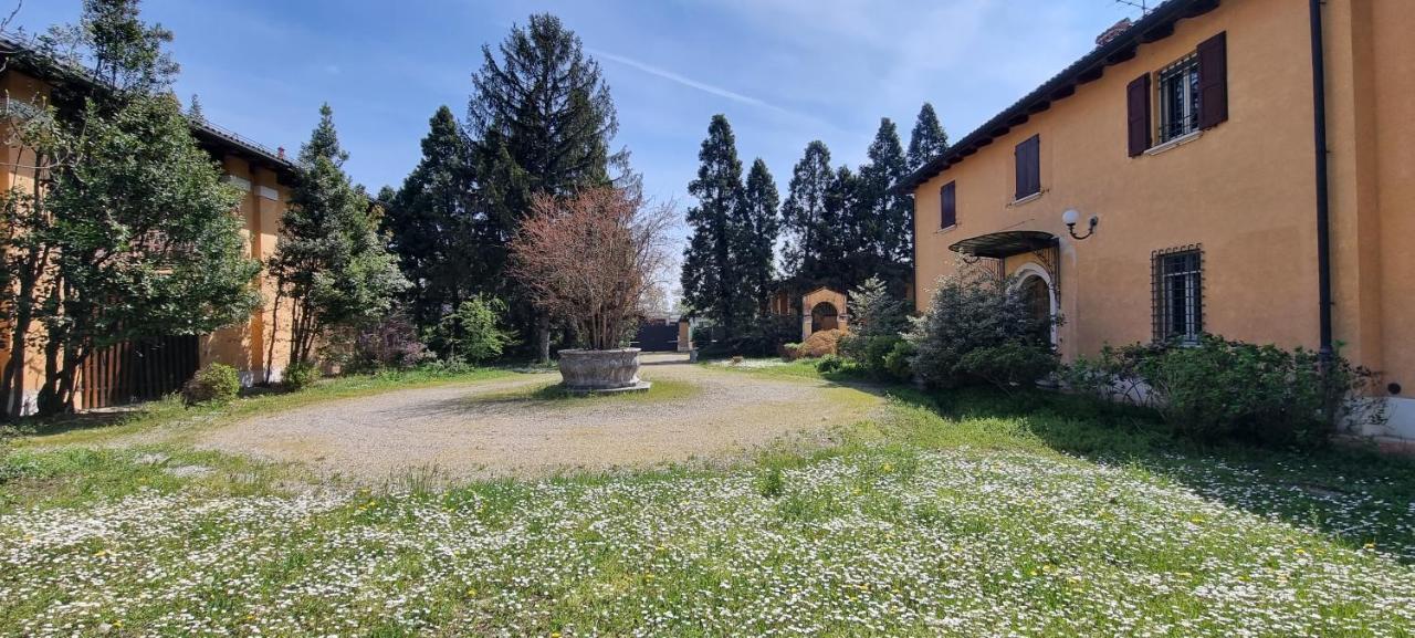 Farolfi Apartments Villa Galliera Μπολόνια Εξωτερικό φωτογραφία